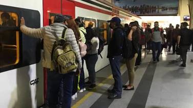 Aumento a la tarifas del Tren Suburbano molesta a usuarios