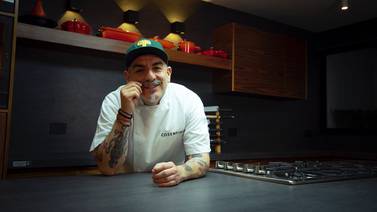 Chef Aquiles remodela su cocina y prepara nueva temporada de Top Foodie MX