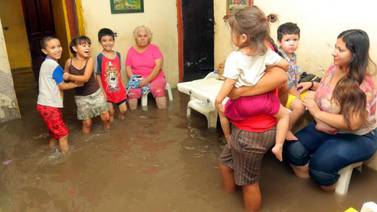 Entregarán apoyos a familias afectadas por las lluvias