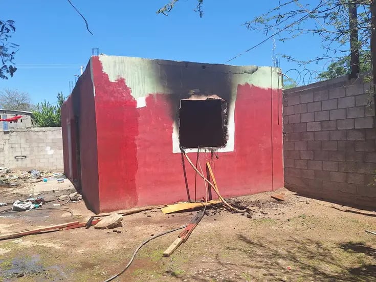Hermosillo: Probable corto circuito causa incendio en vivienda de la colonia Adolfo López Mateos