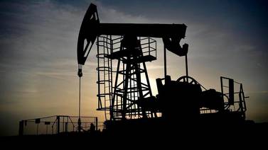 Repunta petróleo mexicano 3.7% tras acuerdo en OPEP
