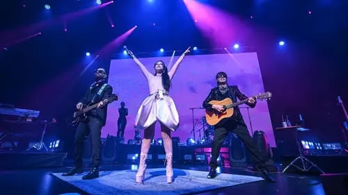 Belanova llega a Hermosillo con su gira “Vida en Rosa Tour” 