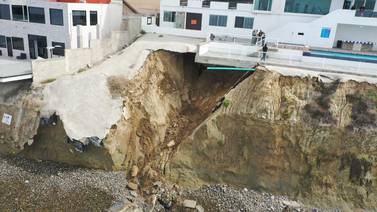 Piden “cuidado” de zonas de edificación, tras deslave en Playas de Tijuana