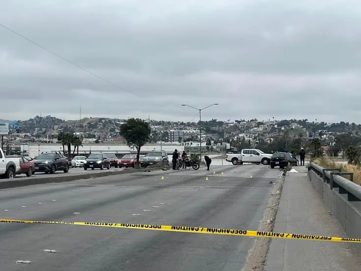 Policiaca Tijuana: Motociclista muere arrollado