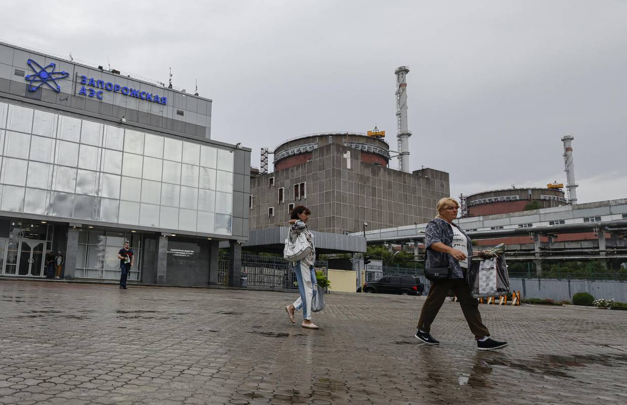 Foto de archivo de la entrada principal de la central nuclear ucraniana de Zaporiyia l FOTO EFE