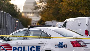 Hieren a tres policías durante tiroteo en Washington