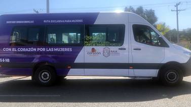 Benefician a 15 mil mujeres en Rosarito con transporte violeta