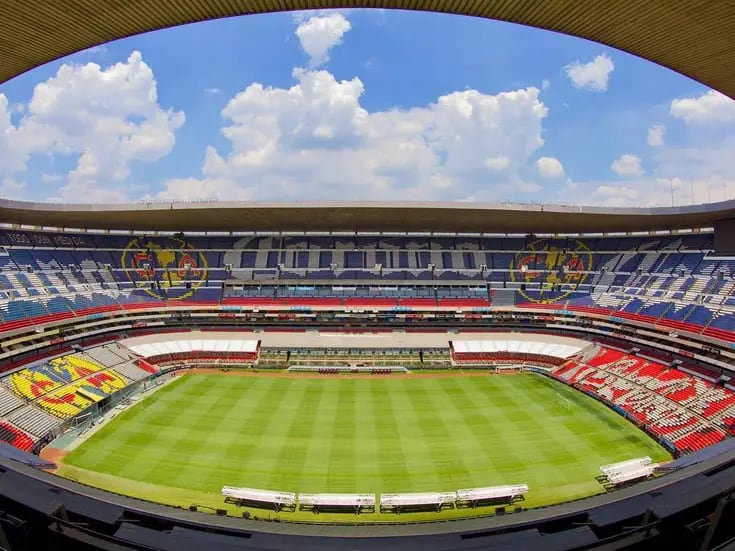 Dueños de palcos del Estadio Azteca podrían legalmente cancelar la remodelación