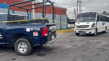 Un pasajero muerto y otro herido deja asalto de transporte en la México-Puebla