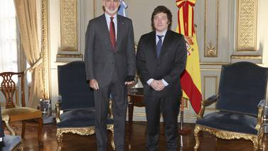 Encuentro clave: Milei y el rey de España abordan desafíos y oportunidades para la cooperación
