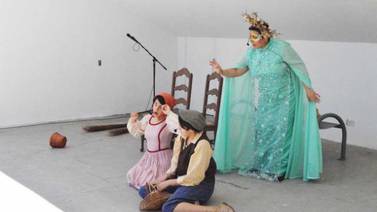 Presentan ópera 'Hansel y Gretel' en casa de las ideas