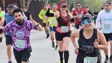 Casi 4 mil corredores participan en carrera ‘La Enchilada 12k’ 2024