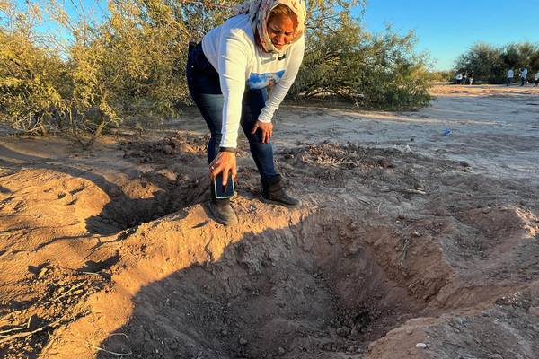 Madres Buscadoras encuentran restos humanos al sur de Hermosillo