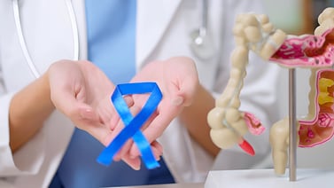 Aumento del cáncer de colon en adultos jóvenes preocupa a la comunidad médica