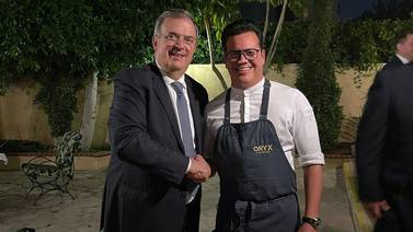 Chef tijuanense ofrece su talento gastronómico en cena de la Cumbre de las Américas