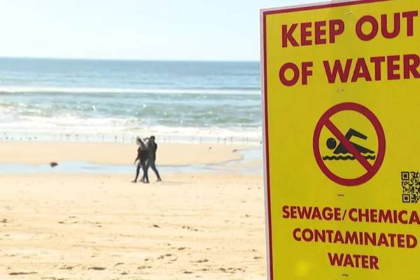 Supervisan enfermedades al sur del condado por contaminación de playas