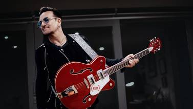Bono llega a Los Ángeles para presentar capítulos de su vida