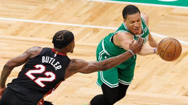 Boston Celtics se mantienen con vida y vencen a Miami Heat en Final de Conferencia Este de NBA