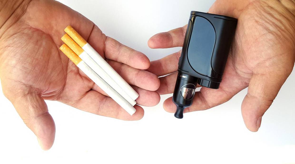 Los cigarrillos electrónicos han ganado popularidad como una alternativa potencialmente menos dañina al tabaco tradicional.