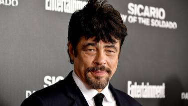 Quieren que  Benicio del Toro protagonice en cine obra mexicana