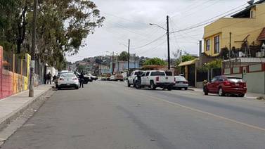 Policía localiza hielera con granada en colonia Altamira