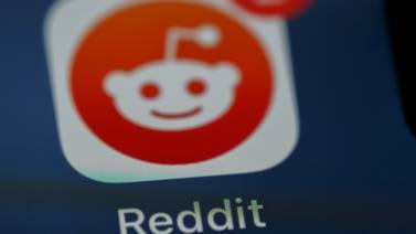 Reddit busca debutar en Wall Street con valoración de 6 mil 400 millones de dólares