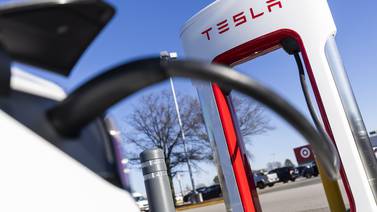 CFE brinda apoyo en los permisos de Tesla para su planta en Monterrey: Bartlett