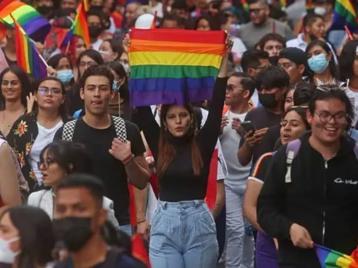 77% de jóvenes LGBT+ en México señalan entorno familiar como "espacio hostil"