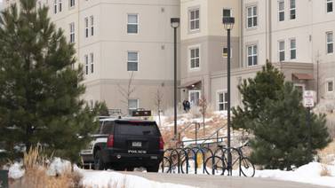 Cae sospechoso de matar a dos jóvenes en una residencia universitaria de Colorado 