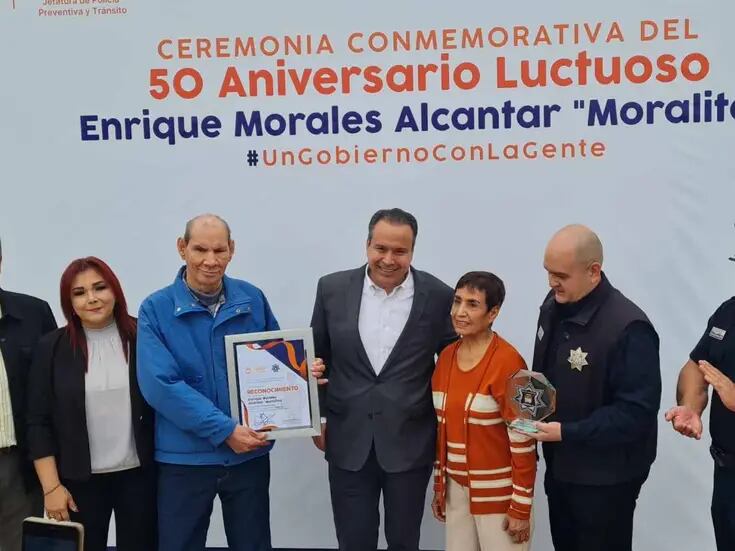 Celebran el 50 aniversario luctuoso del policía Enrique “Moralitos” Alcantar en Hermosillo