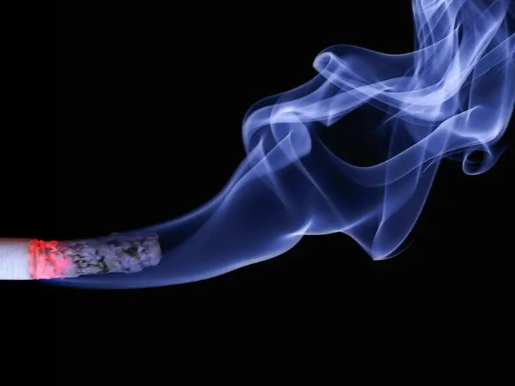 Reino Unido aprueba en primera lectura ley para prohibir la compra de tabaco a gente nacida a partir de 2009