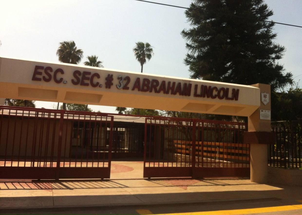 Los hechos ocurrieron a las afueras de la escuela Abraham Lincoln Número 32 en el Centro de Rosarito.