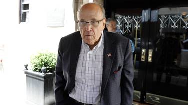 NY suspende licencia de Rudy Giuliani, exabogado de Trump, por “falsos testimonios” sobre las elecciones