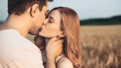¿Qué ha descubierto la ciencia sobre los besos? Aquí tienes 7 curiosidades