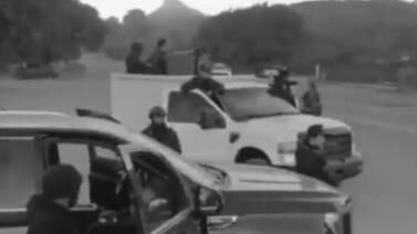 Reportero es despojado de su camioneta por hombres armados en Culiacán