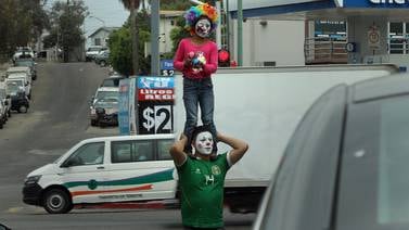 Incrementa presencia de niños en cruceros en Tijuana