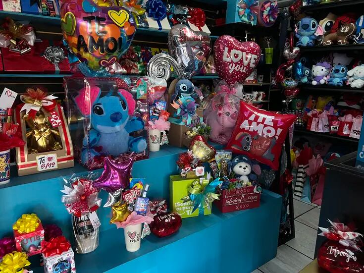 Esperan tiendas de regalos mejores ventas por Día de San Valentín que el 2023