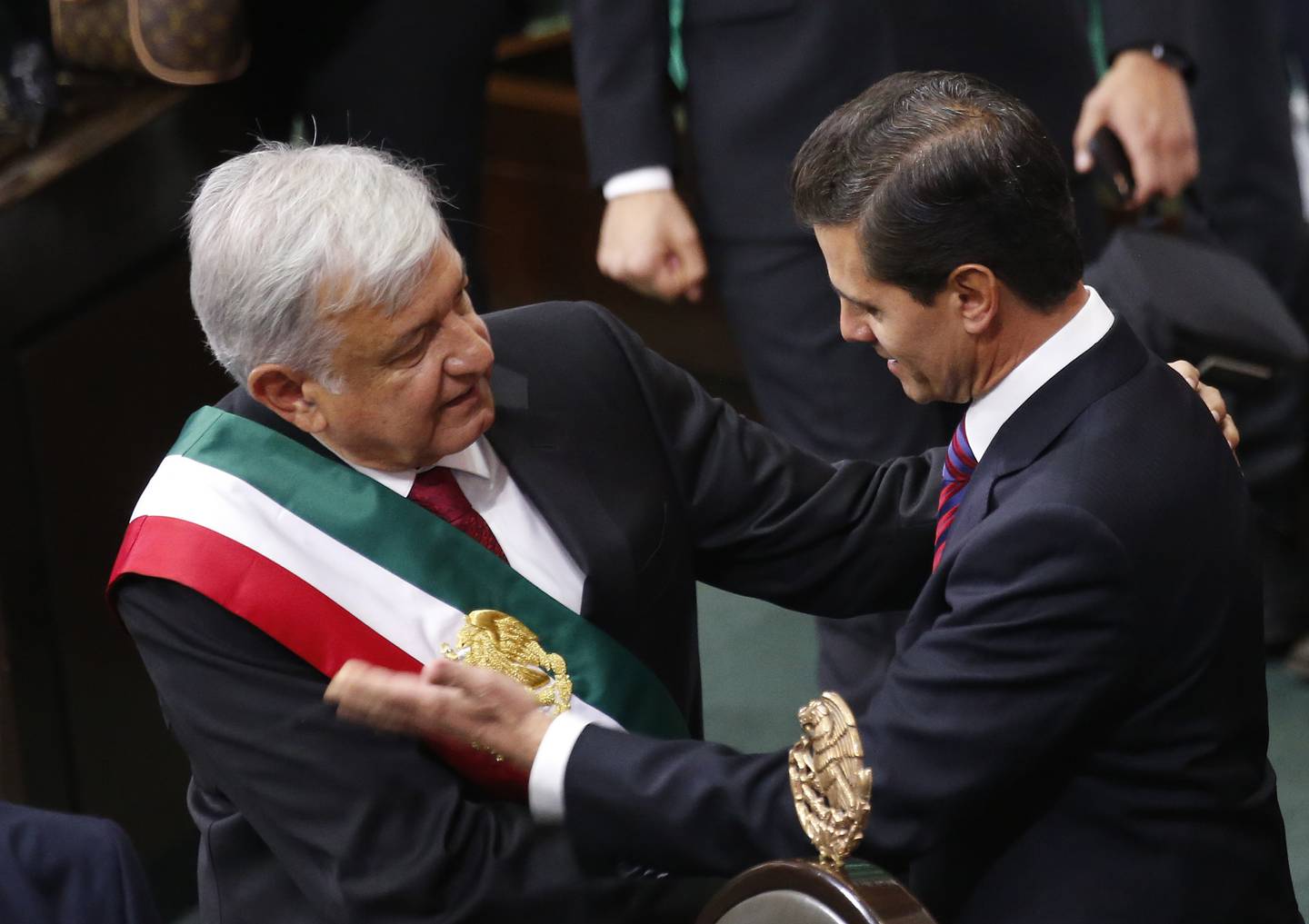 Fotografía del presidente Andrés Manuel López Oabrador y Enrique Peña Nieto.