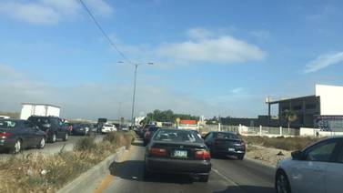 Reparaciones provocan tránsito lento en Vía Rápida Oriente
