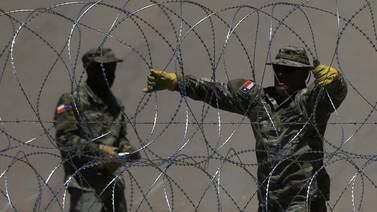 ¿Por qué quitarán el alambre de púas de la frontera de EU con México? 