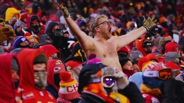 NFL: El 70% de los aficionados que asistieron al Chiefs vs. Dolphins en Arrowhead se enfrentan a posibles amputaciones por congelamiento