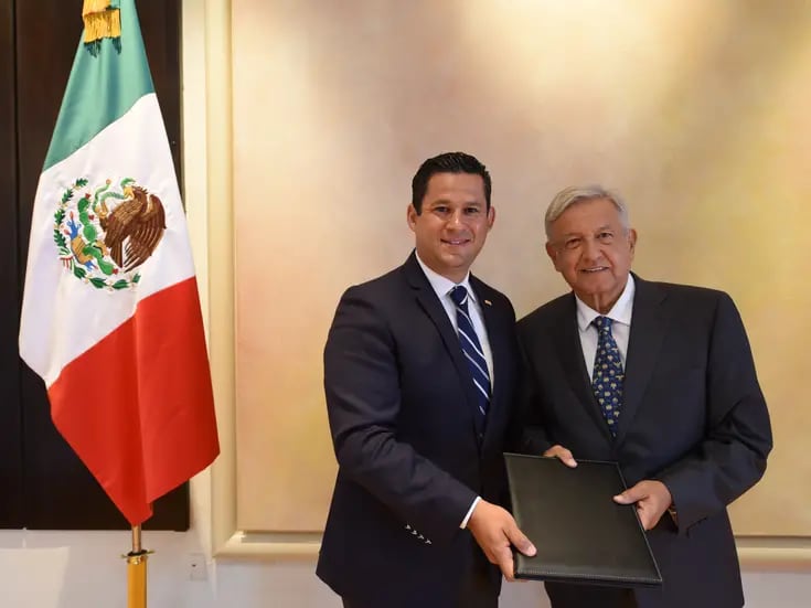 Gobernador de Guanajuato gobierna, pero no manda: AMLO