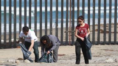 Activistas celebrarán día del surfing con limpieza en Playas de Tijuana