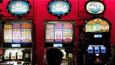 Gobierno de México buscan acabar con máquinas tragamonedas en casinos