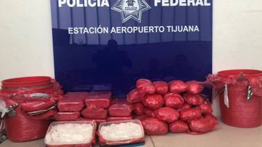 Decomisa Policía Federal 38 kilos de 'crystal' en aeropuerto