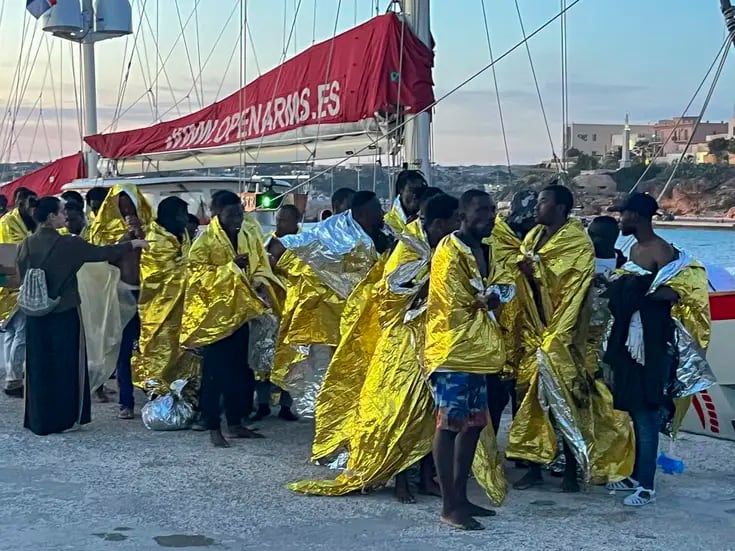 Italia rescata embarcación de 50 migrantes en el Mediterráneo