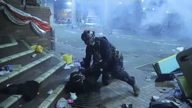 Hong Kong: Policía advierte sobre uso de balas reales en protestas