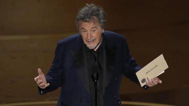 Al Pacino se defiende de señalamientos tras error en los Oscares