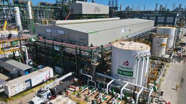 Pemex prioriza producción nacional: recorte en exportaciones de crudo para impulsar refinería en Dos Bocas
