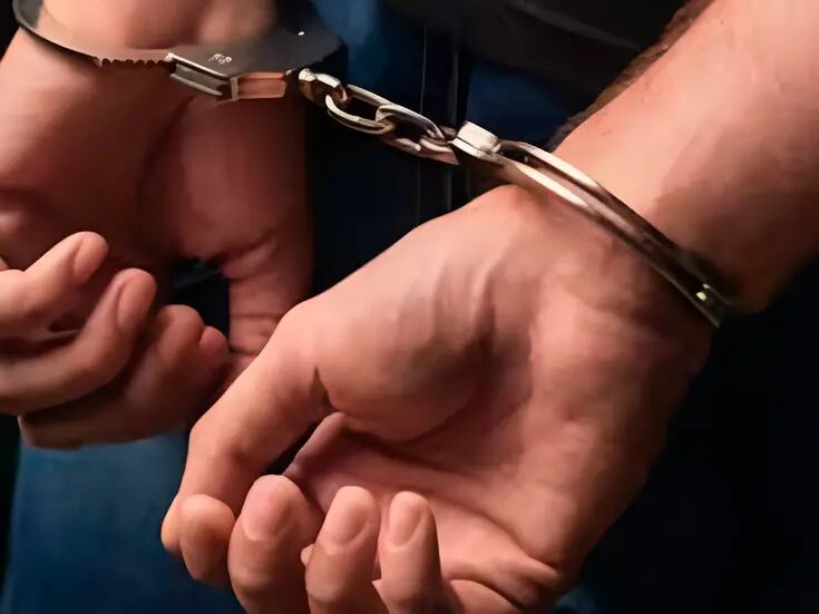 Arrestan a supervisor de secundaria por agresión sexual de un menor